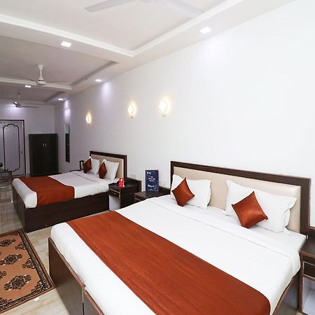 Oyo 11526 Hotel Apollo Agra  Exteriér fotografie
